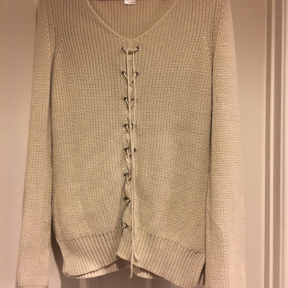 Comfy, tie-up sweater